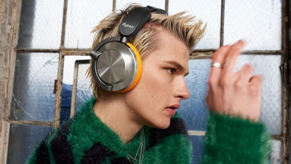 Dyson OnTrac™ noise cancelling headphones CNC Aluminum