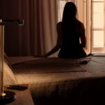Dyson Solarcycle Morph™ desk (Black/Brass)